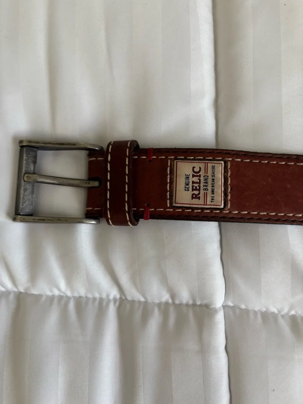 Men's Brown Leather Belt with Silver Buckle by Relic size 40 - Picture 3 of 9